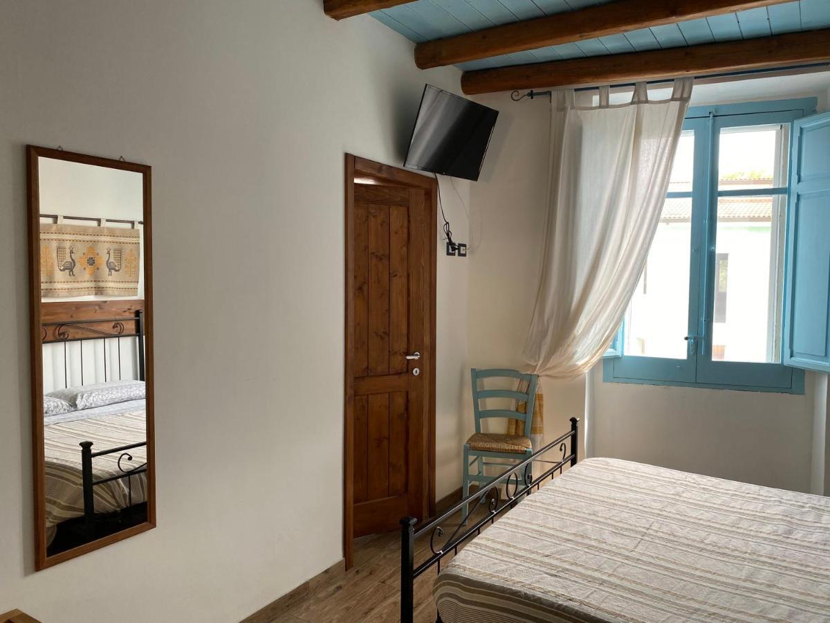 B&B Alba Chiara Ористано Екстериор снимка